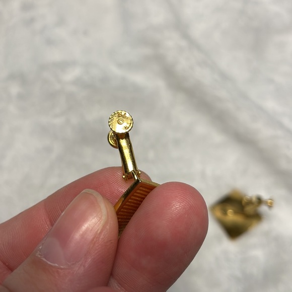 Gold Clip On Earrings - Picture 5 of 7